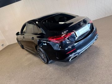 Mercedes-Benz C-Klasse 300 AMG STYLING-BURMESTER-TREKHAAK-NIGHT-SFEERVERLICHTING-MULTISP