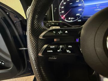 Mercedes-Benz C-Klasse Estate 300e AMG STYLING-SOH 97%-PANORAMA-HEAD UP-360 CAMERA-NIGHT