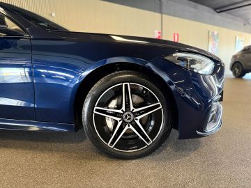 Mercedes-Benz C-Klasse Estate 300e AMG STYLING-SOH 97%-PANORAMA-HEAD UP-360 CAMERA-NIGHT