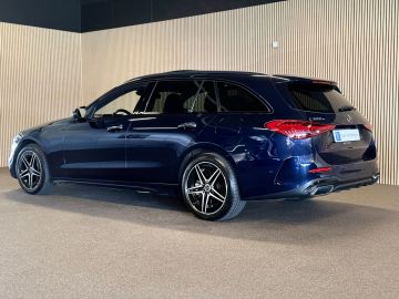 Mercedes-Benz C-Klasse Estate 300e AMG STYLING-SOH 97%-PANORAMA-HEAD UP-360 CAMERA-NIGHT