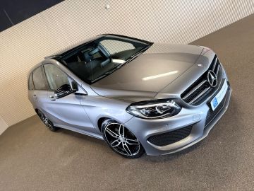 Mercedes-Benz B-Klasse 180 AMG STYLING-PANORAMA-TREKHAAK-NIGHT-ORIG NL-COMPLEET