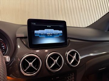 Mercedes-Benz B-Klasse 180 AMG STYLING-PANORAMA-TREKHAAK-NIGHT-ORIG NL-COMPLEET