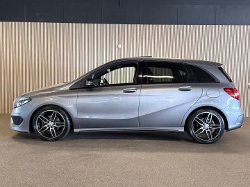 Mercedes-Benz B-Klasse 180 AMG STYLING-PANORAMA-TREKHAAK-NIGHT-ORIG NL-COMPLEET