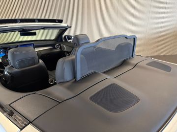 Mercedes-Benz C-Klasse Cabrio 200 AMG STYLING-AIRSCARF-BURMESTER-APPLE-CAMERA-SFEER-COMP