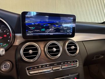 Mercedes-Benz C-Klasse Cabrio 200 AMG STYLING-AIRSCARF-BURMESTER-APPLE-CAMERA-SFEER-COMP