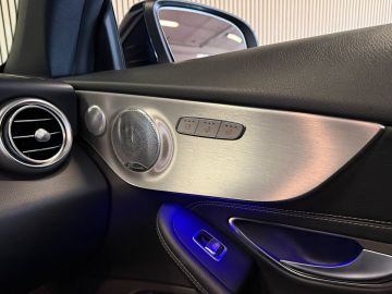 Mercedes-Benz C-Klasse Cabrio 200 AMG STYLING-AIRSCARF-BURMESTER-APPLE-CAMERA-SFEER-COMP