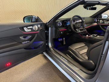 Mercedes-Benz E-Klasse Cabrio 300 AMG STYLING-AIRSCARF-HEAD UP-MEMORY-BURMESTER-KEYLESS-