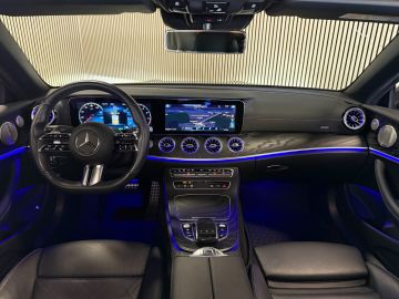Mercedes-Benz E-Klasse Cabrio 300 AMG STYLING-AIRSCARF-HEAD UP-MEMORY-BURMESTER-KEYLESS-