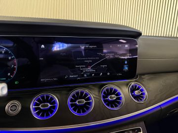 Mercedes-Benz E-Klasse Cabrio 300 AMG STYLING-AIRSCARF-HEAD UP-MEMORY-BURMESTER-KEYLESS-