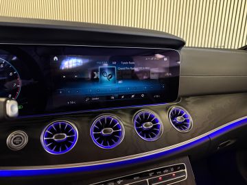Mercedes-Benz E-Klasse Cabrio 300 AMG STYLING-AIRSCARF-HEAD UP-MEMORY-BURMESTER-KEYLESS-