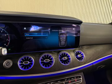 Mercedes-Benz E-Klasse Cabrio 300 AMG STYLING-AIRSCARF-HEAD UP-MEMORY-BURMESTER-KEYLESS-
