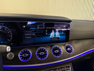 Mercedes-Benz E-Klasse Cabrio 300 AMG STYLING-AIRSCARF-HEAD UP-MEMORY-BURMESTER-KEYLESS-