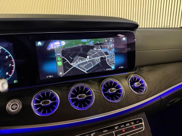 Mercedes-Benz E-Klasse Cabrio 300 AMG STYLING-AIRSCARF-HEAD UP-MEMORY-BURMESTER-KEYLESS-