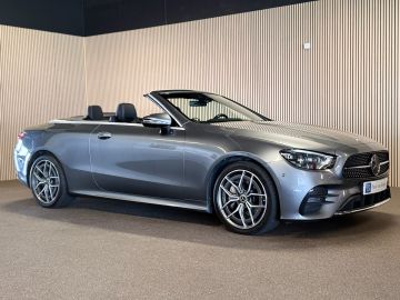 Mercedes-Benz E-Klasse Cabrio 300 AMG STYLING-AIRSCARF-HEAD UP-MEMORY-BURMESTER-KEYLESS-