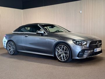 Mercedes-Benz E-Klasse Cabrio 300 AMG STYLING-AIRSCARF-HEAD UP-MEMORY-BURMESTER-KEYLESS-