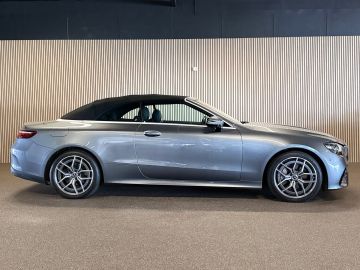 Mercedes-Benz E-Klasse Cabrio 300 AMG STYLING-AIRSCARF-HEAD UP-MEMORY-BURMESTER-KEYLESS-