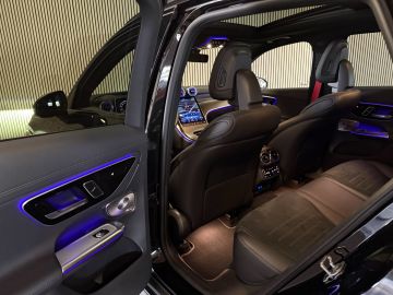 Mercedes-Benz GLC 400e 4 MATIC AMG STYLING-LUCHTVERING-GESTUURDE ACHTERAS-PANORAMA-