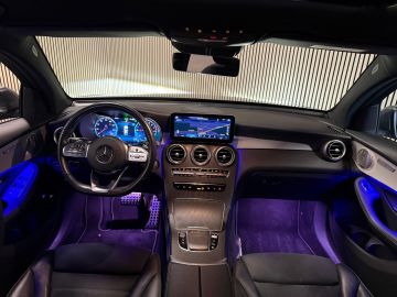 Mercedes-Benz GLC Coupé 300e 4 Matic AMG STYLING-SCHUIFDAK-TREKHAAK-SOUND-360 CAMER