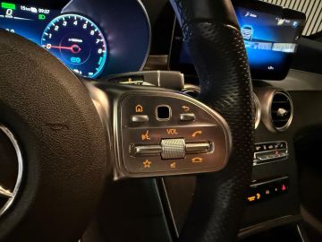 Mercedes-Benz GLC Coupé 300e 4 Matic AMG STYLING-SCHUIFDAK-TREKHAAK-SOUND-360 CAMER