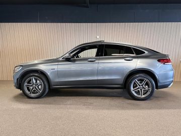 Mercedes-Benz GLC Coupé 300e 4 Matic AMG STYLING-SCHUIFDAK-TREKHAAK-SOUND-360 CAMER