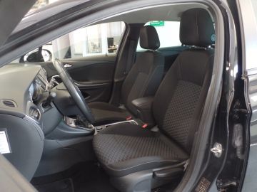 Opel Astra Sports Tourer 1.2 Edition 110pk, Navigatie, Achteruitrijcamera, C