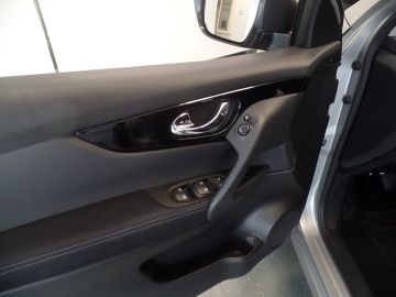 Nissan QASHQAI 1.3 DIG-T Acces Edition Apple Carplay, Clima controle, Cruise con