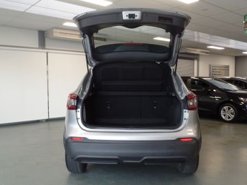Nissan QASHQAI 1.3 DIG-T Acces Edition Apple Carplay, Clima controle, Cruise con