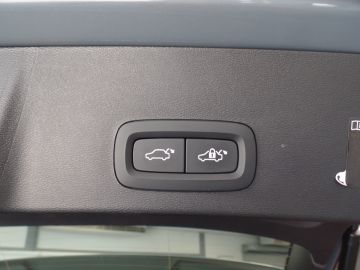 Volvo XC40 1.5 T3 163pk, Business Pro, Navigatie, Clima controle, Cruise con