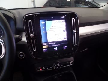 Volvo XC40 1.5 T3 163pk, Business Pro, Navigatie, Clima controle, Cruise con