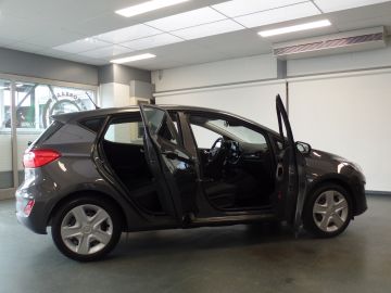 Ford Fiesta 1.1 Trend 5drs Nieuw model, Airco, Elek ramen, Elek spiegels, Rad