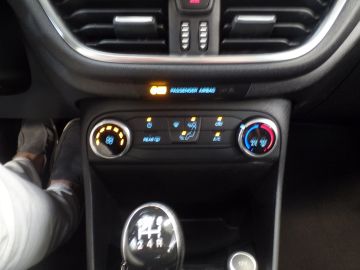 Ford Fiesta 1.1 Trend 5drs Nieuw model, Airco, Elek ramen, Elek spiegels, Rad