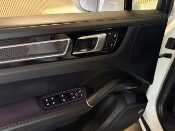 Porsche Cayenne Coupé 3.0 E-Hybrid SPORT DESIGN-PANO-STOELEN 14 VOUDIG-MATRIX-VIE