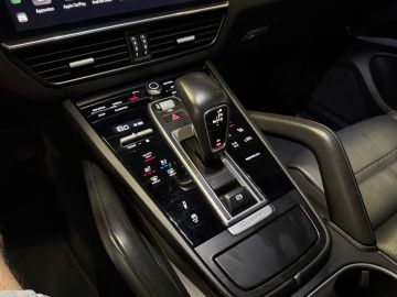 Porsche Cayenne Coupé 3.0 E-Hybrid SPORT DESIGN-PANO-STOELEN 14 VOUDIG-MATRIX-VIE