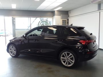Audi A3 Sportback 30 TFSI Advanced edition Navigatie, Clima controle, Cru