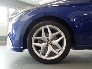 Seat Ibiza 1.0 TSI 116pk!!, FR Business Intense!!, Navigatie, Clima controle