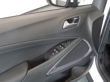 Opel Crossland 1.2 Turbo Elegance 130pk!! Navigatie, Achteruitrijcamera, Sportst