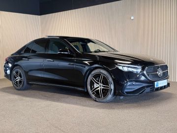 Mercedes-Benz E-Klasse 220D AMG STYLING-PANORAMADAK-NIGHT PAKKET-DISTRONIC-DODEHOEK-COMP
