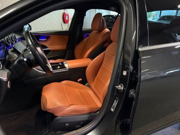 Mercedes-Benz C-Klasse 300e Avantgarde-SOH 99%-PANORAMA-CAMERA-DODE HOEK-APPLE CARPLAY-B