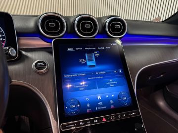 Mercedes-Benz C-Klasse 300e Avantgarde-SOH 99%-PANORAMA-CAMERA-DODE HOEK-APPLE CARPLAY-B
