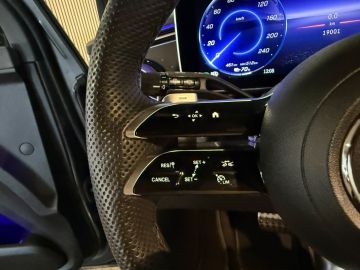 Mercedes-Benz EQE SUV 300 91 kWh AMG STYLING-PANORAMA-LUCHTVERING-BURMSTER-MEMORY-Z