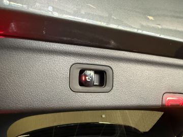 Mercedes-Benz EQE SUV 300 91 kWh AMG STYLING-PANORAMA-LUCHTVERING-BURMSTER-MEMORY-Z