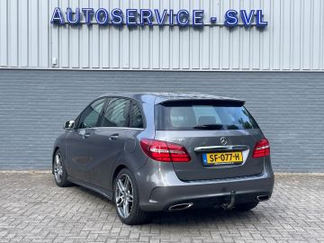 Mercedes-Benz B-Klasse 180 AMG Upgrade Edition - Achteruitrijcamera - Trekhaak etc.