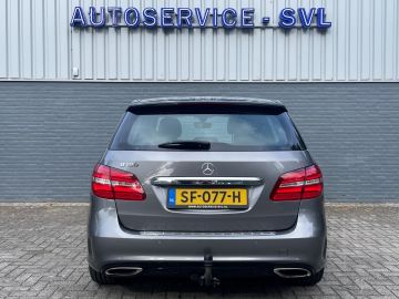 Mercedes-Benz B-Klasse 180 AMG Upgrade Edition - Achteruitrijcamera - Trekhaak etc.
