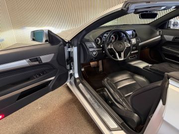 Mercedes-Benz E-Klasse Cabrio 200 AMG STYLING-AIRSCARF-SPOORPAKKET-COMAND-COMPLEET