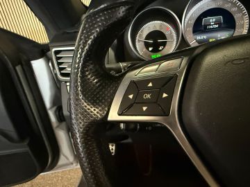 Mercedes-Benz E-Klasse Cabrio 200 AMG STYLING-AIRSCARF-SPOORPAKKET-COMAND-COMPLEET