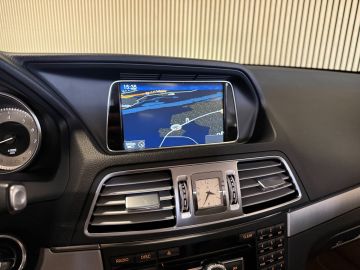 Mercedes-Benz E-Klasse Cabrio 200 AMG STYLING-AIRSCARF-SPOORPAKKET-COMAND-COMPLEET