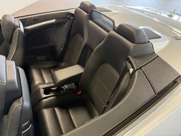 Mercedes-Benz E-Klasse Cabrio 200 AMG STYLING-AIRSCARF-SPOORPAKKET-COMAND-COMPLEET