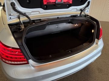 Mercedes-Benz E-Klasse Cabrio 200 AMG STYLING-AIRSCARF-SPOORPAKKET-COMAND-COMPLEET