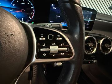 Mercedes-Benz CLA Shooting Brake 220 Progressive-TREKHAAK-WIDESCREEN-CAMERA-ORIG NL