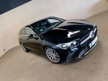 Mercedes-Benz CLA Shooting Brake 220 Progressive-TREKHAAK-WIDESCREEN-CAMERA-ORIG NL